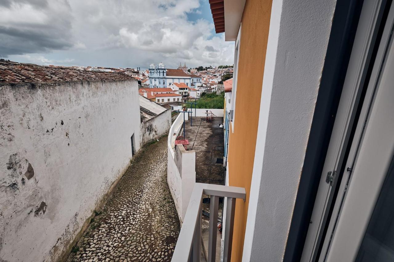 Volcanic Boutique Hostel Angra do Heroismo Bagian luar foto